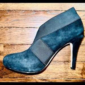 Saks Fifth Avenue Black Suede Heeled Bootie with Elastic Trim